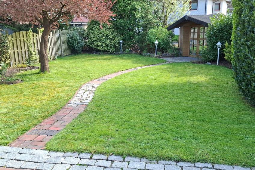 Private Ferienwohnung in Nordenham mit großem Garten - foto 8