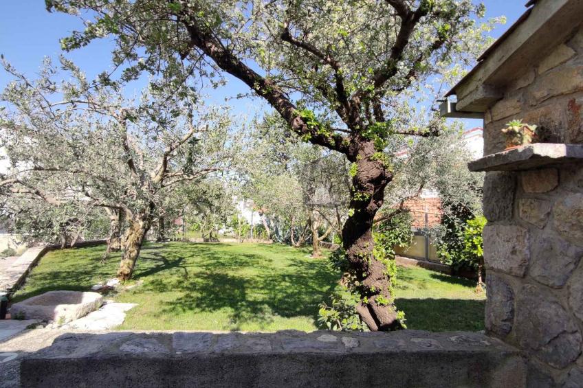 Holiday apartment with barbecue, garden, air conditioning and WiFi - BF-59FY - foto 16