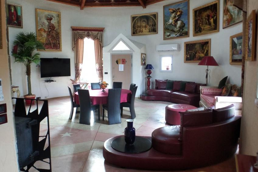 "Villa Sculpture" mit Terrasse - foto 12