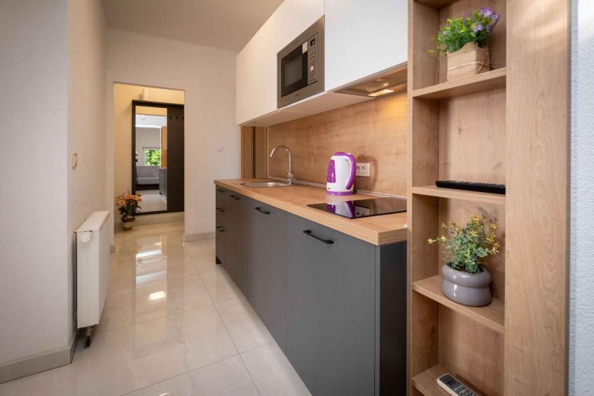Vakantiewoning met balkon en airconditioning - BF-MMD56 - foto 10