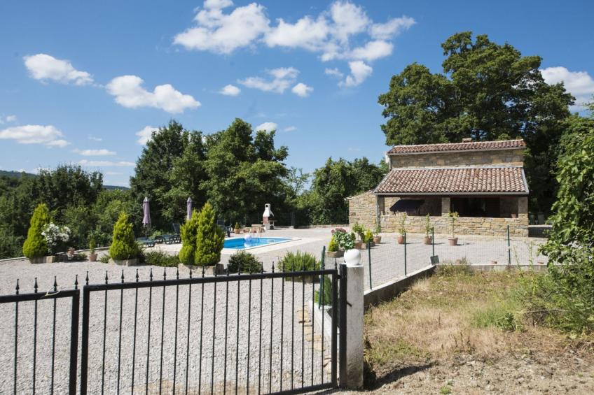 mit eigenem Pool - foto 3