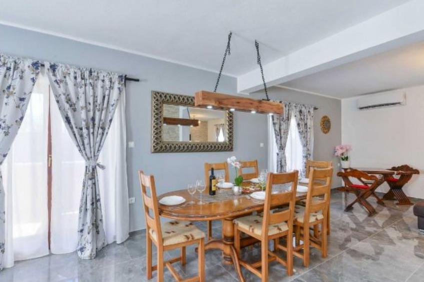 Villa Marinic with heated pool and entertainment r - foto 5