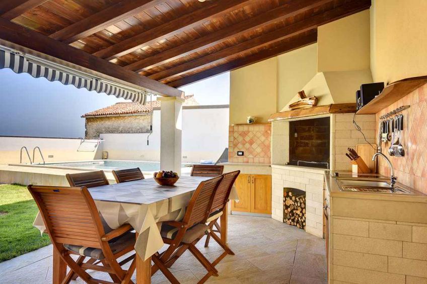 Holiday house with pool - BF-6DNH9 - foto 4