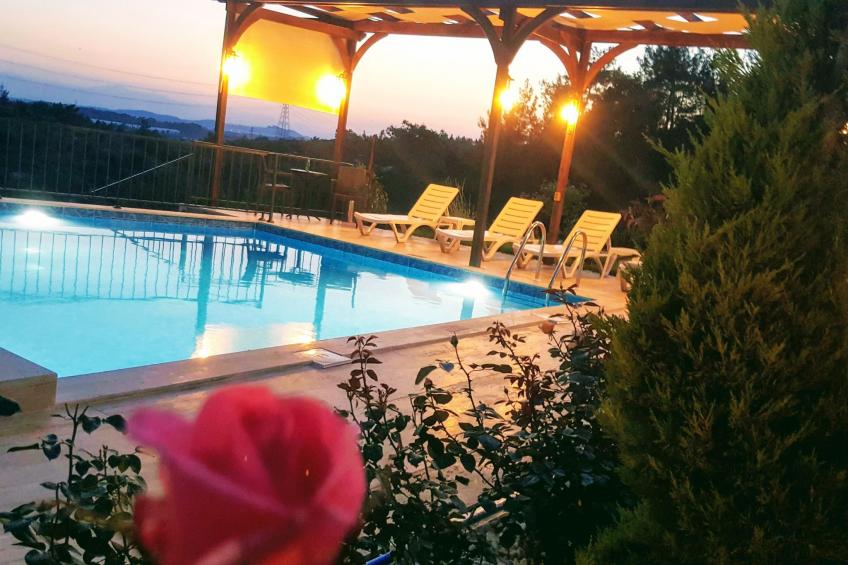 Berghütte mit eigenem Pool - foto 12