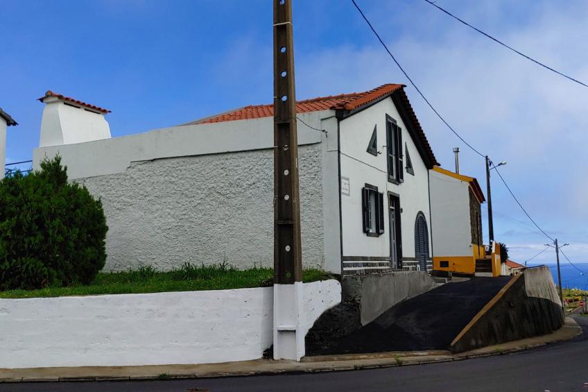 in Santo Antonio mit Grill und Terrasse