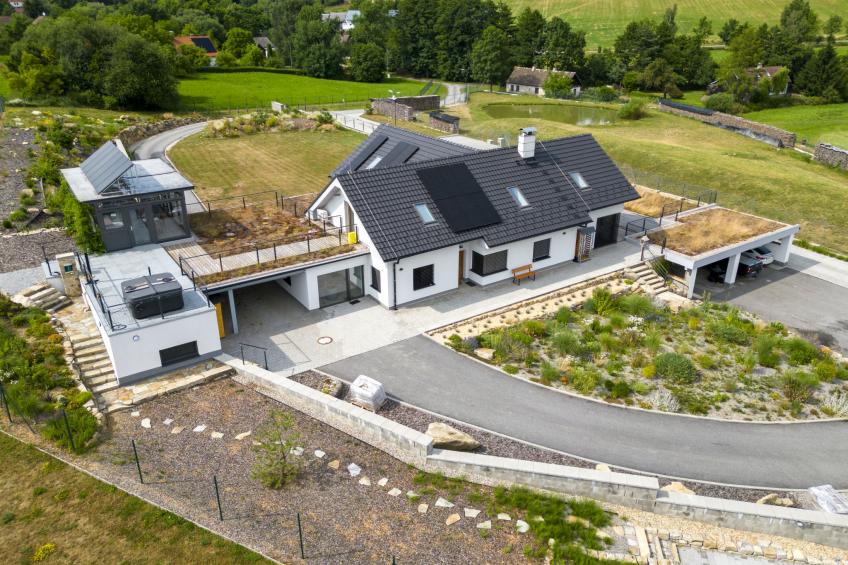 V Šachu
