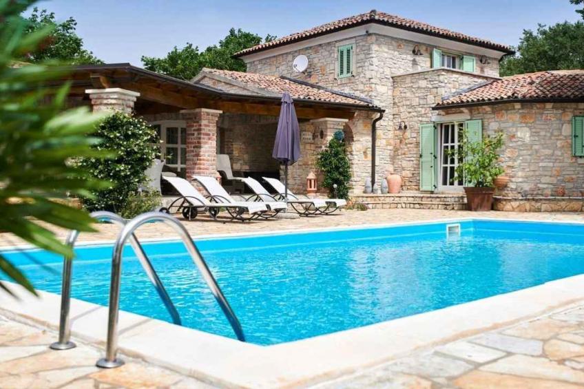 Villa met airconditioning en zwembad - BF-RFX2P - foto 13
