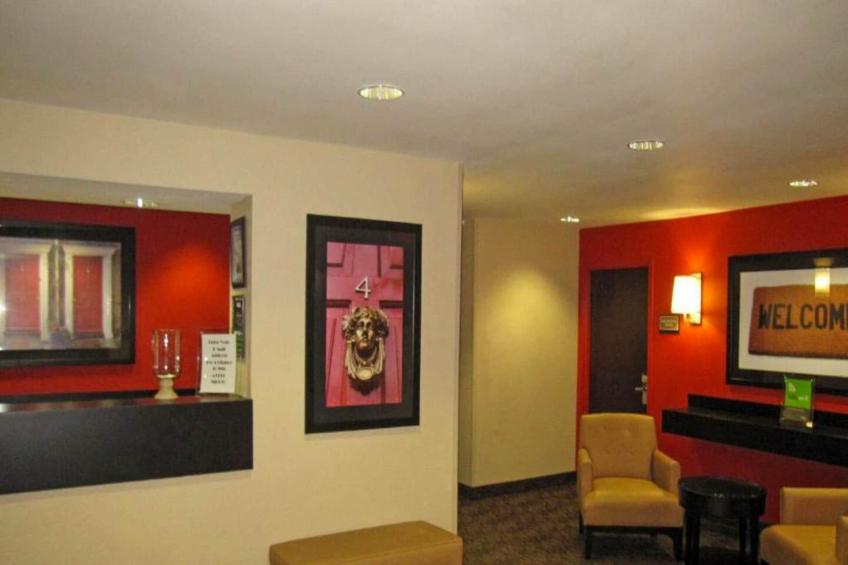 1 Queen Bed | Non-Smoking, Kitchen - foto 35