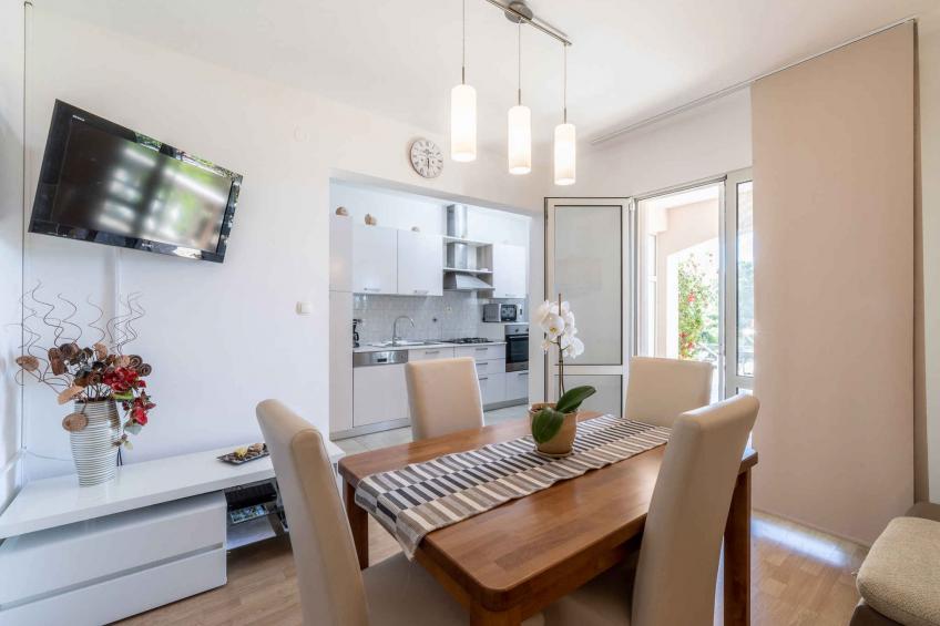 Ferienwohnung mit Terrasse, Außenpool und Meerblick - BF-ZYTDP - foto 41
