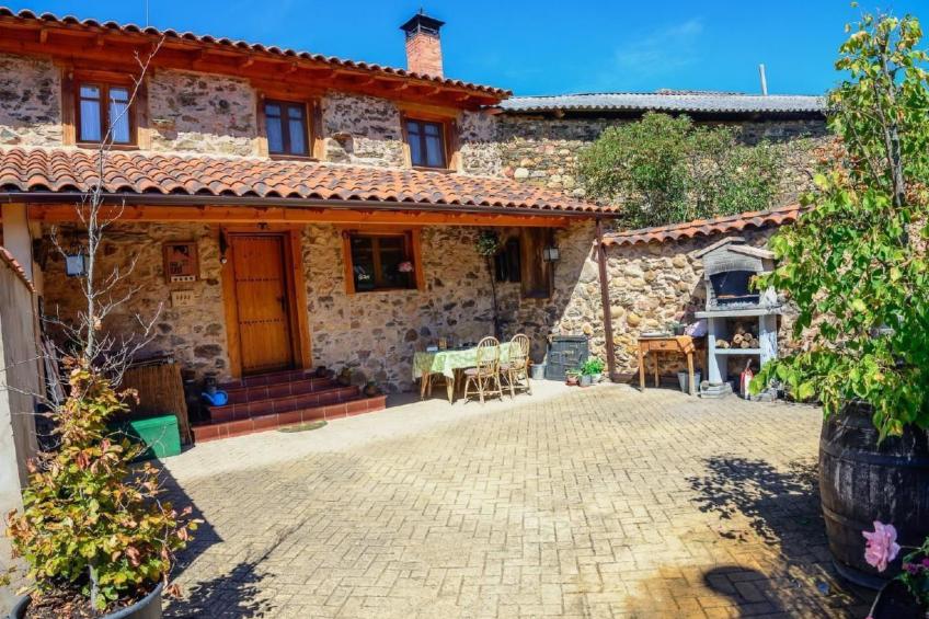 Landhaus im Berg von Leon