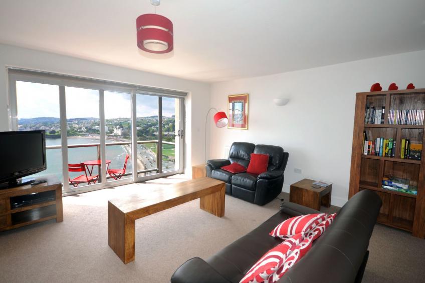 Modern eingerichtete Ferienwohnung in der ersten Etage mit Panorama-Meerblick v - foto 6