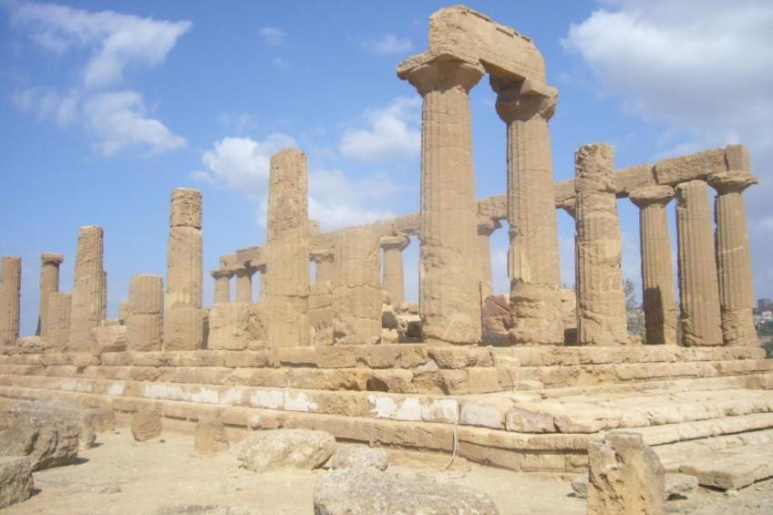 Schöner zentraler Bungalow direkt am Sandstrand auf Sizilien - foto 44