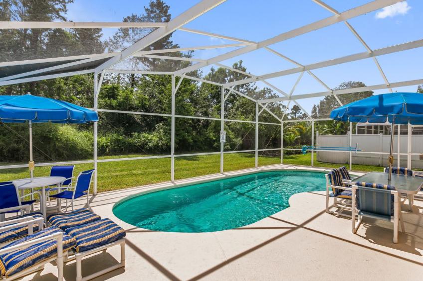 Ferienvilla mit Garten, Grill und Terrasse