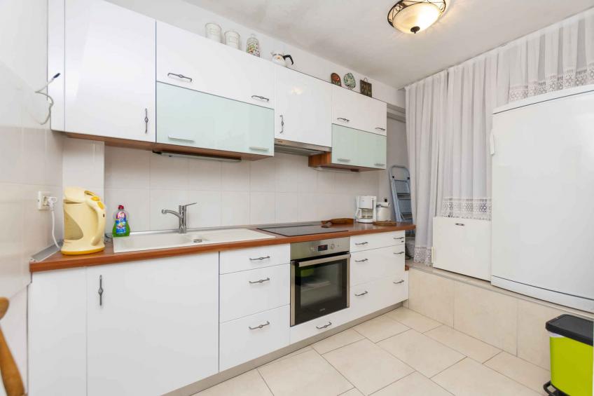 Holiday home with terrace and air conditioning - BF-CGH95 - foto 12