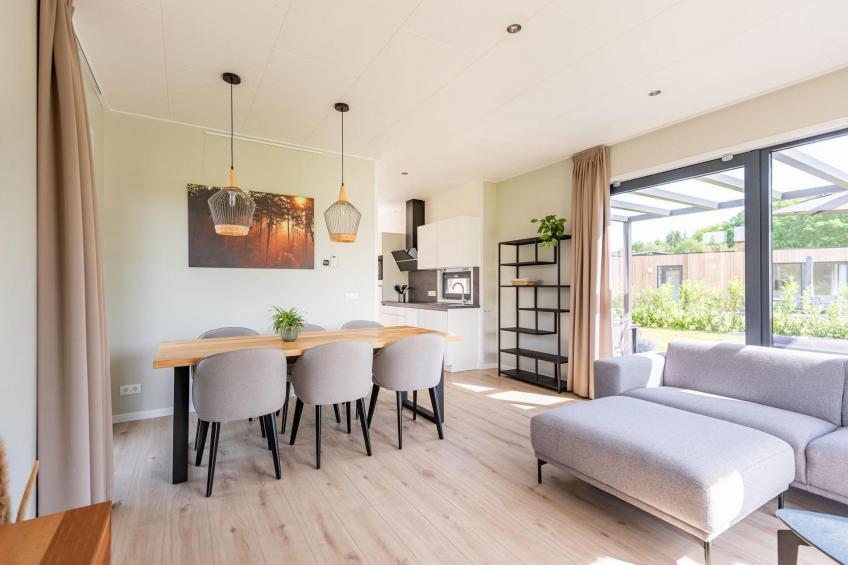 Waterlodge 6 Deluxe met sauna en hottub - foto 4