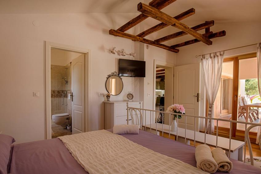 in Kras mit privatem Parkplatz - foto 24