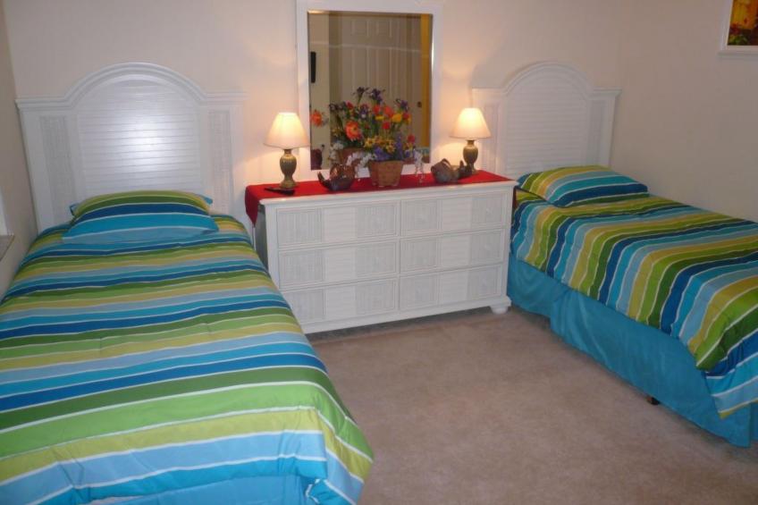 mit großzügigem Swimmingpool - foto 14