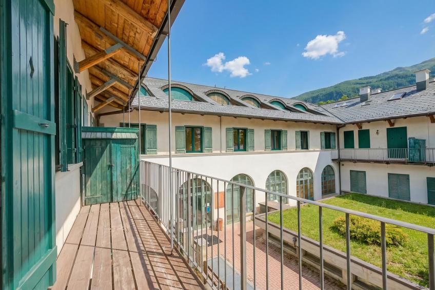 La Torre In The Center Of Town - foto 17