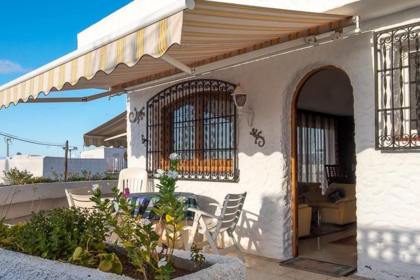 Strandnahes Haus mit Terrasse zum Sonnenuntergang