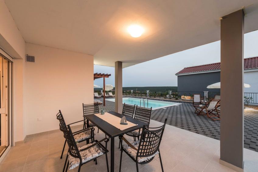 Luxury Escape with Swimming Pool & Modern Design -Deluxe Four Bedroom Villa with Private Pool (Villa 6) - foto 64