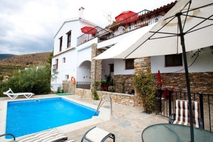 Haus mit integrierter Felswand und Jacuzzi - foto 20