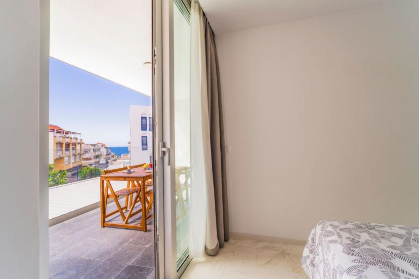 Schönes Appartement Pool und Strand - foto 11