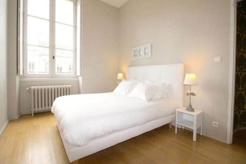 Splendide T3 De Standing, Face Au Jardin Public Pour 4 Personnes Et Entière - foto 17