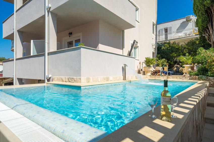 Apartments Aura - Comfort Studio Apartment f with shared swimming pool - foto 27