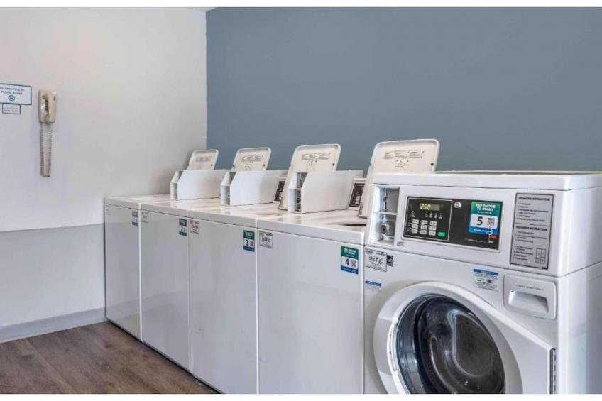 1 Full Bed | ADA\/Tub\/Smoking\/Kitchen - foto 24