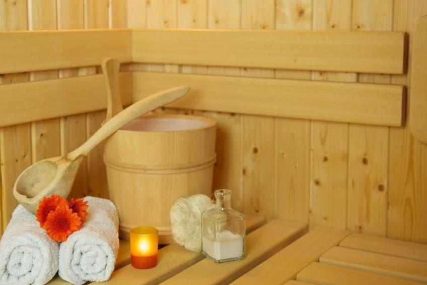 Exklusives Ferienhaus mit Schwimmbad direkt am Wasser - foto 12