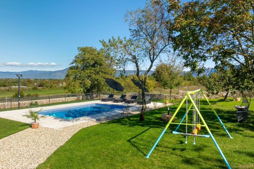 Villa "Francesca" mit Garten, Grill und Pool - foto 2