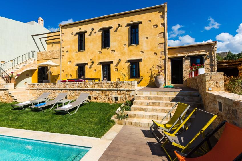 Freistehendes Ferienhaus mit großem Pool - foto 8