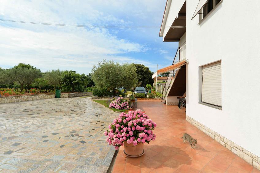 Vakantiewoning met terras en parkeerplaats - VW-H2CZZ - foto 5