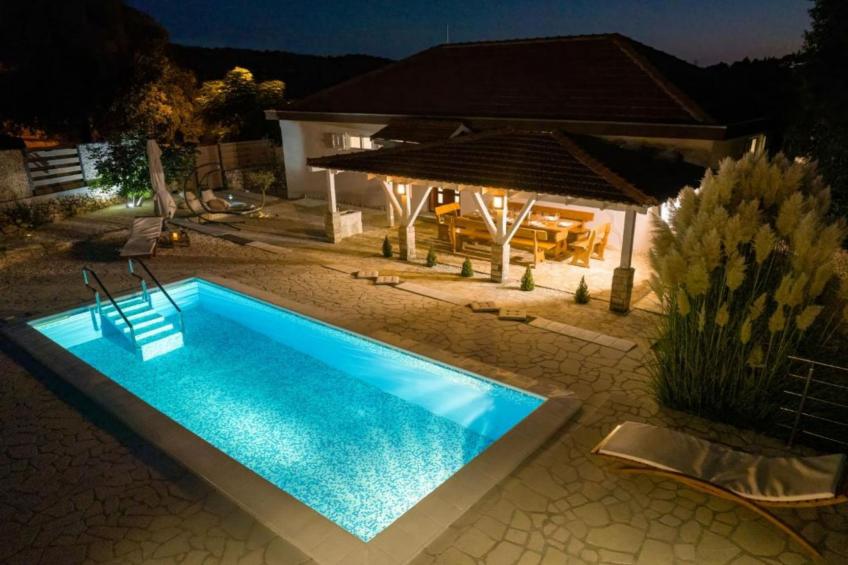 Villa Gabriel - Three Bedroom Villa with Outdoor Pool - foto 29