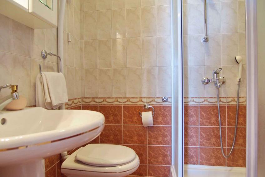 Holiday home with air conditioning, pool and sea view in Orašac - BF-NJH63 - foto 30