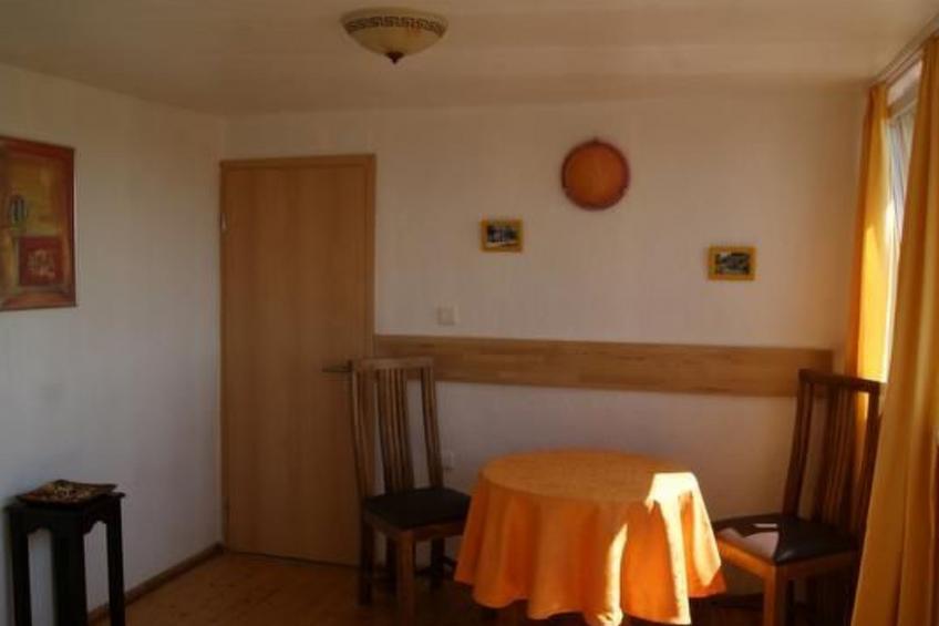 Kleine Dachwohnung - foto 2