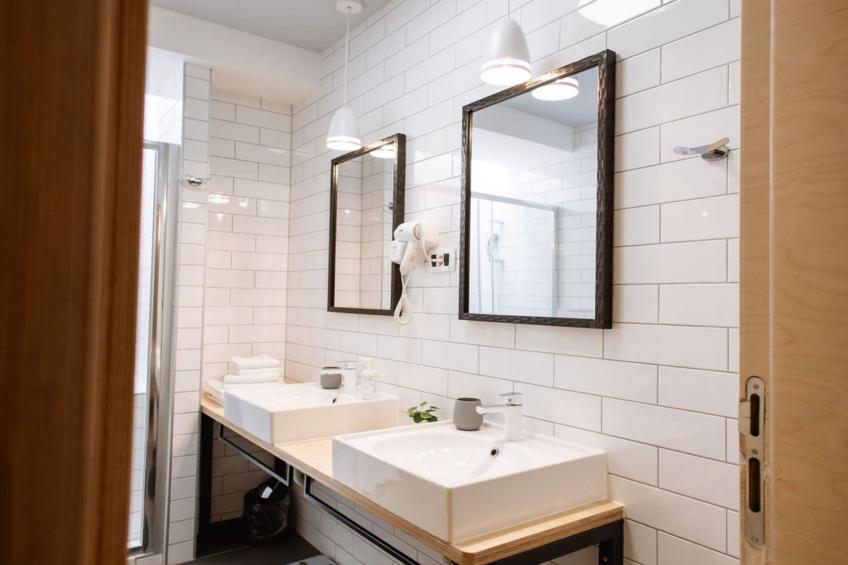 Stylish Apartments with Osijek Near Top Attractions - Standard Studio Apartment  - Maks 3 - foto 50