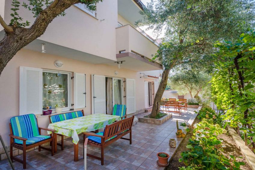 Holiday apartment with barbecue facilities and terrace - BF-D49M2 - foto 3