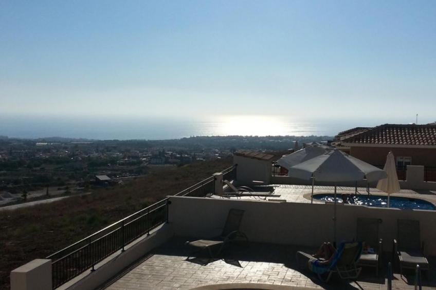 Modernes Ferienhaus mit Pool in Tremithousa - foto 3