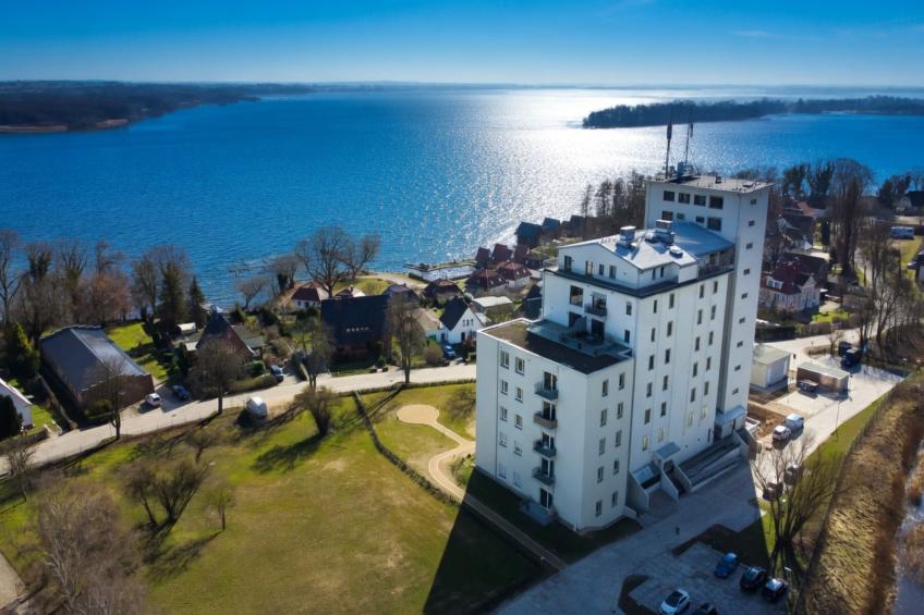 Kornloft - Panorama Lake View 9