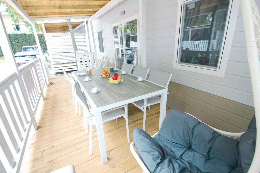 Stacaravan met airconditioning en houten veranda - VW-NHMHW - foto 3