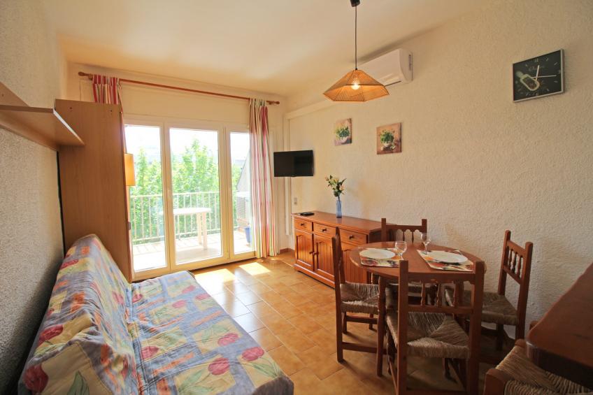 0168-POBLAT TIPIC 3R 3º B - foto 9