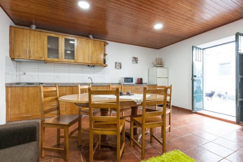 für 4 Personen in Vila Marim, Regiao Norte - foto 11