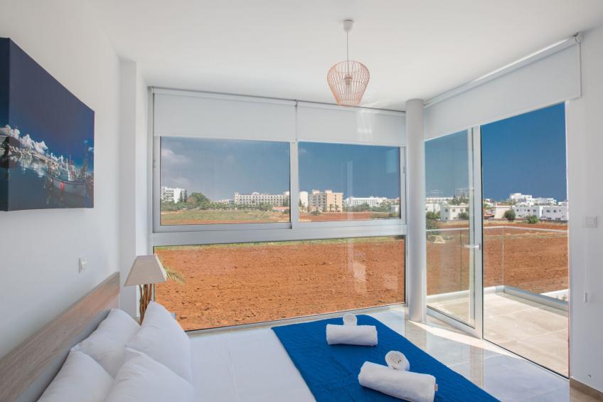 Neue 3-Schlafzimmer-Villa mit Pool in Protaras - foto 12