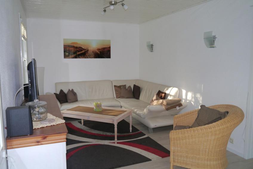 Idyllisches Reetdachhaus mit großem Garten - foto 5