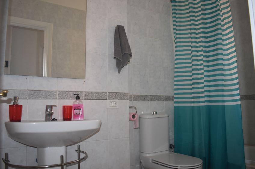 Große Wohnung in Playa De La Calera mit Schönem Balkon - foto 9