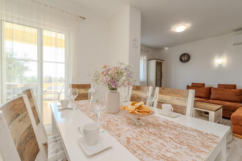 Holida home Jurkin - foto 18