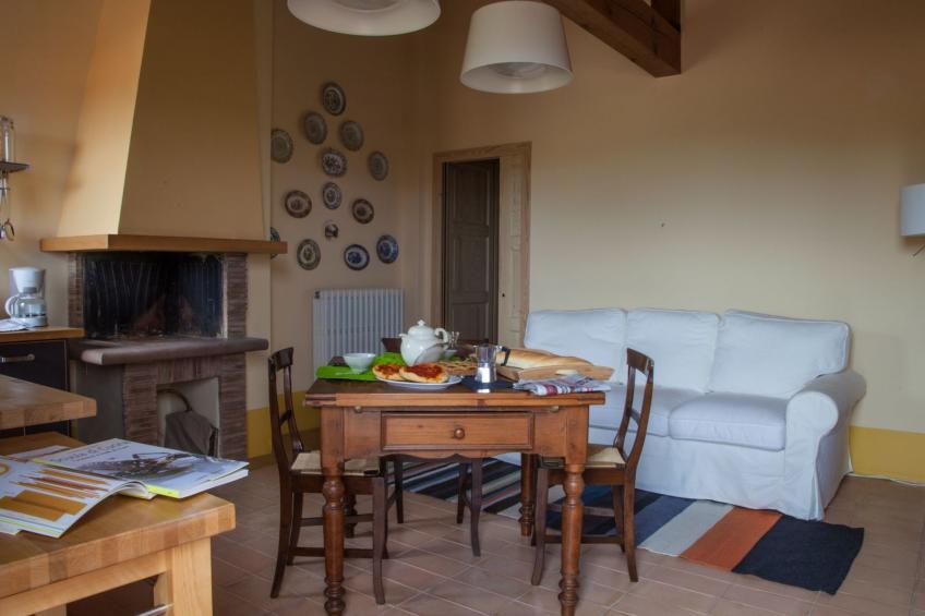 Wohnung im ersten Stock - foto 2