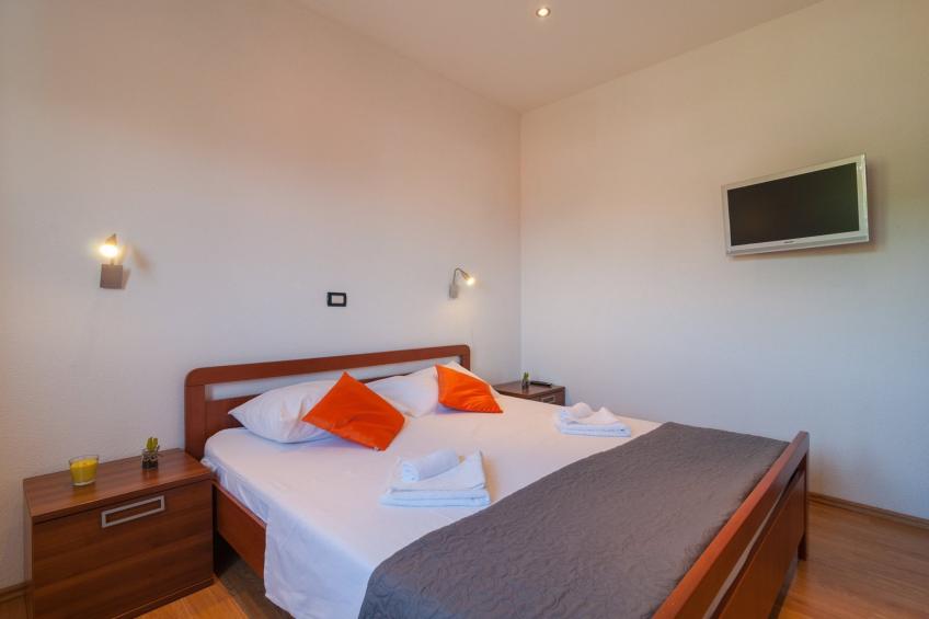 Five-Bedroom Home - foto 8