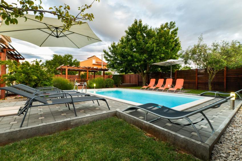 Charmantes Ferienhaus in Donje Rastane - foto 3